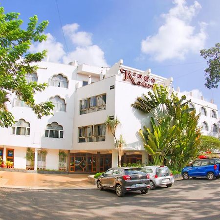 Maya'S Kings Kourt Mysore Bagian luar foto