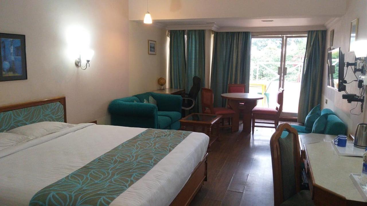Maya'S Kings Kourt Mysore Bagian luar foto